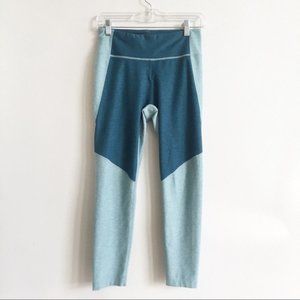 Outdoor Voices 3/4 Two-Tone Leggings